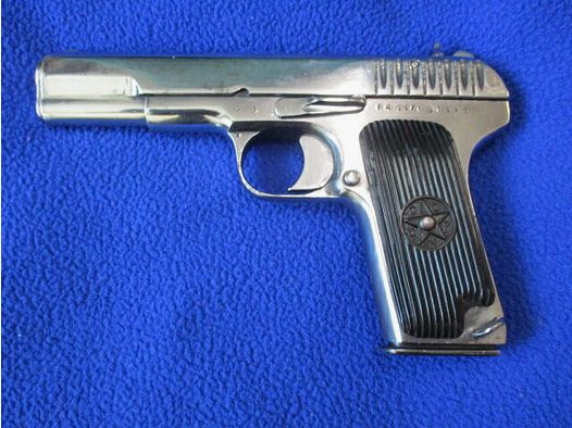 Pistola Tokarev TT33 anno di fabbricazione 1945 con collaudo valido TT33