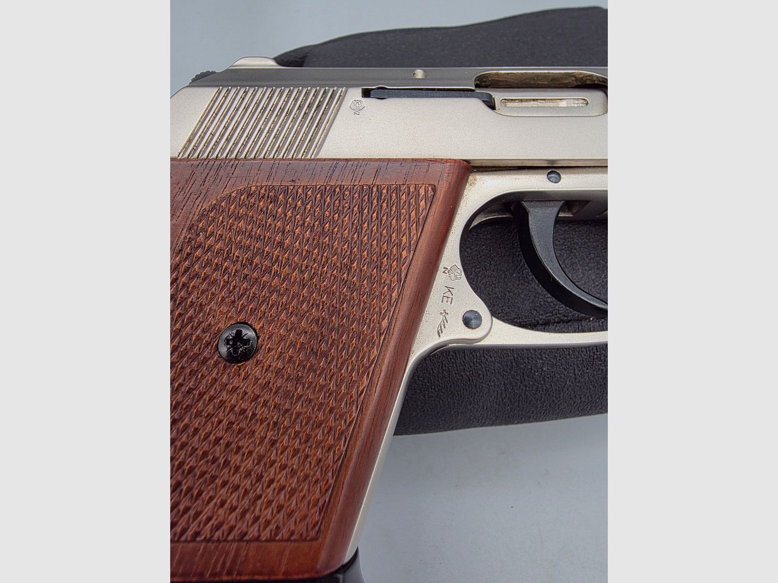 Röhm RG9 PPK Klone PTB 413 Nickel de l'année 1994 Calibre 8mm K Schreckschuss SRS RG 9