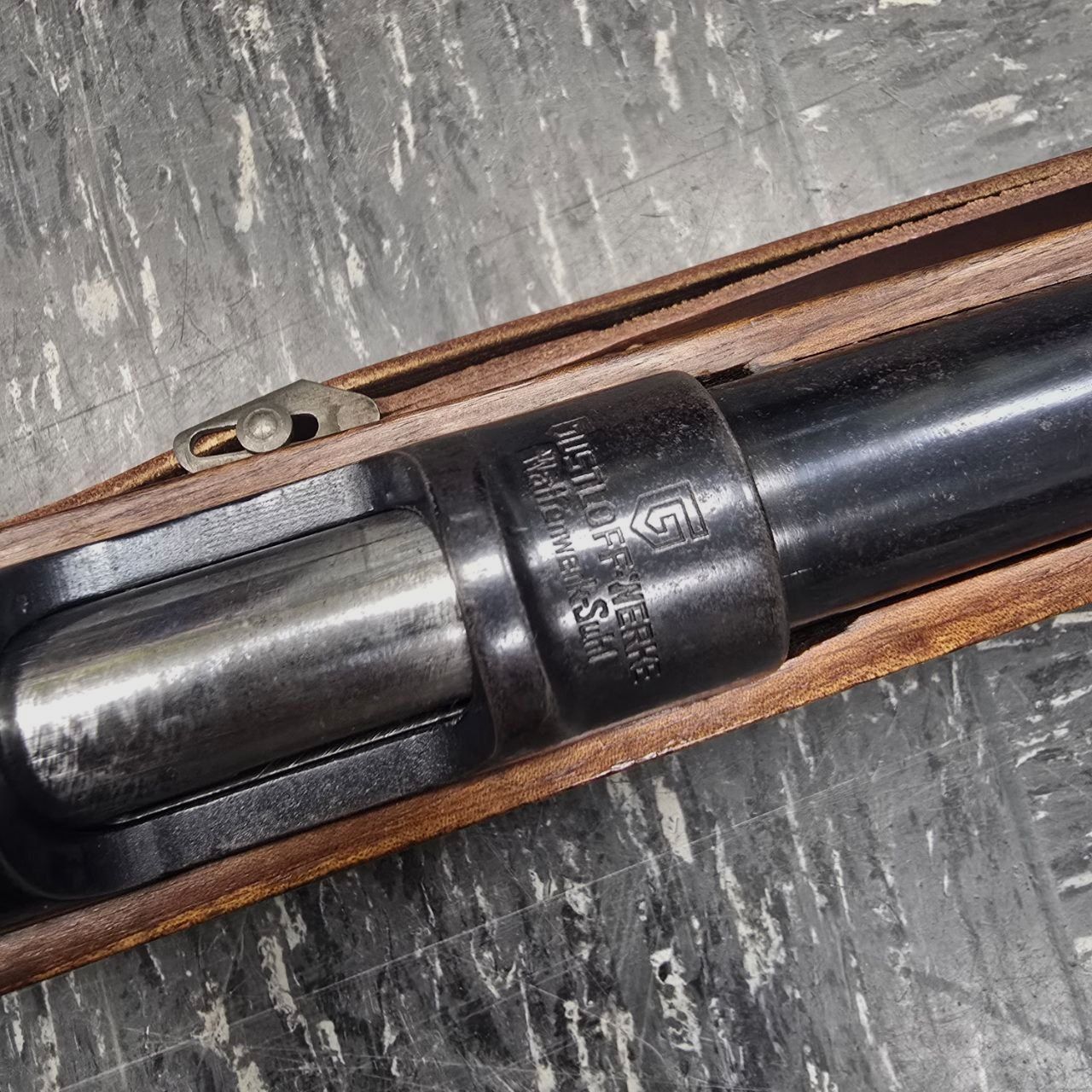 Gustloff Wehrsportgewehr – Calibre .22 lfb (cargador único)