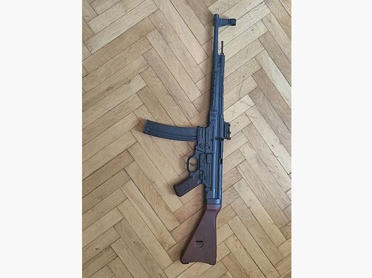 GSG STG 44 – Neuwertig – Einmal geschossen – OVP mit Zubehör