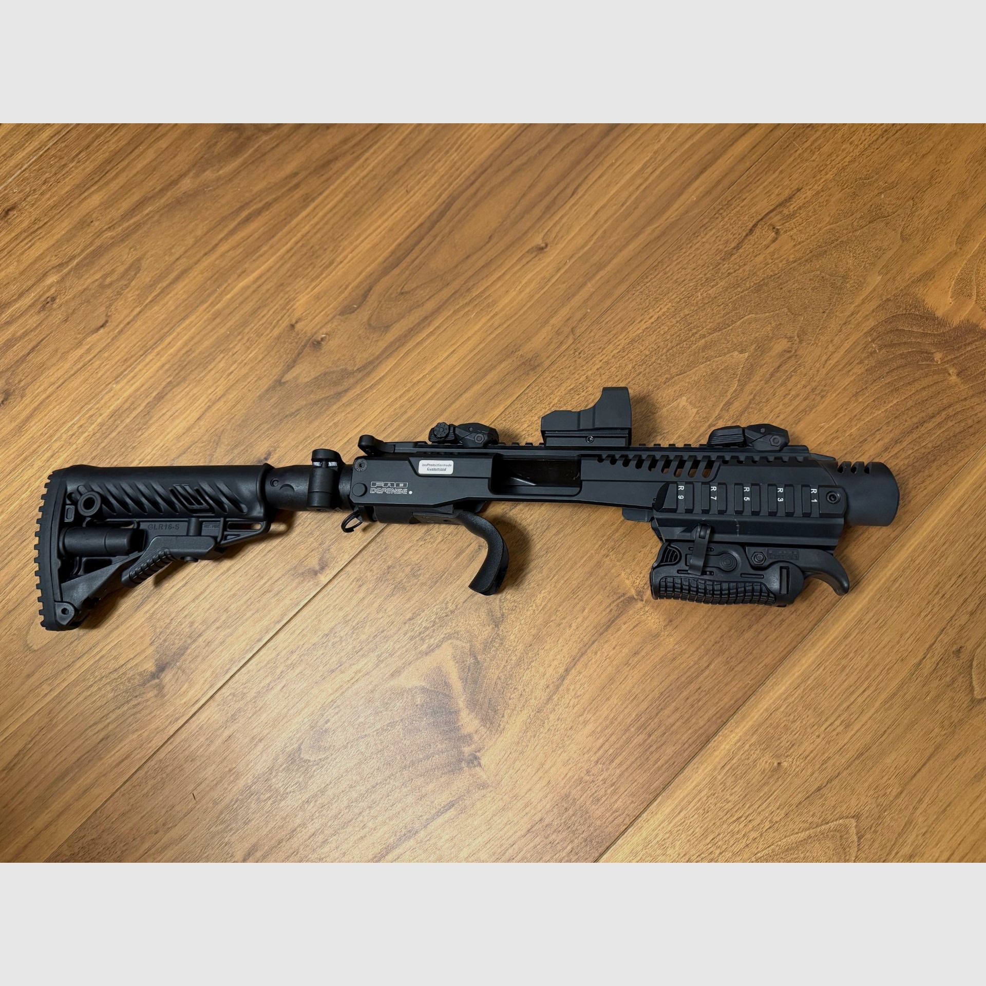 FAB Defense Anschlagschaft KPOS G2 für u.A. P30(L) incl Hawke Red Dot