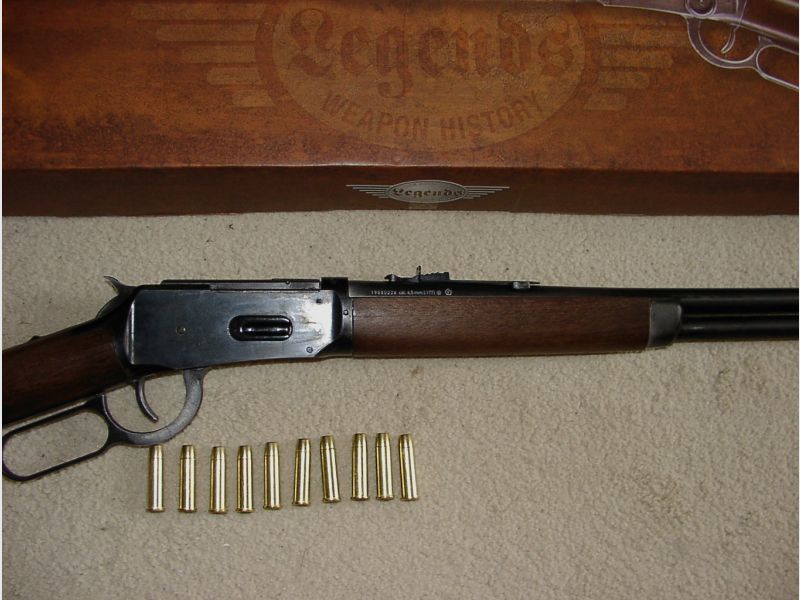 Cowboy Rifle - Winchester