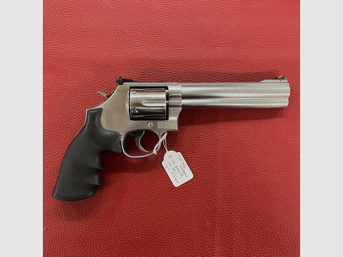 Smith & Wesson, Bild 2 von 5