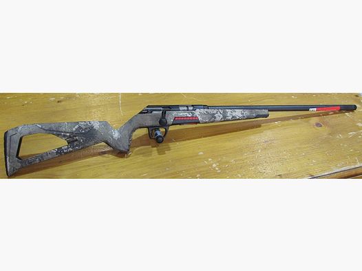 Winchester Xpert Strata .22lr karabina z gwintem 56cm