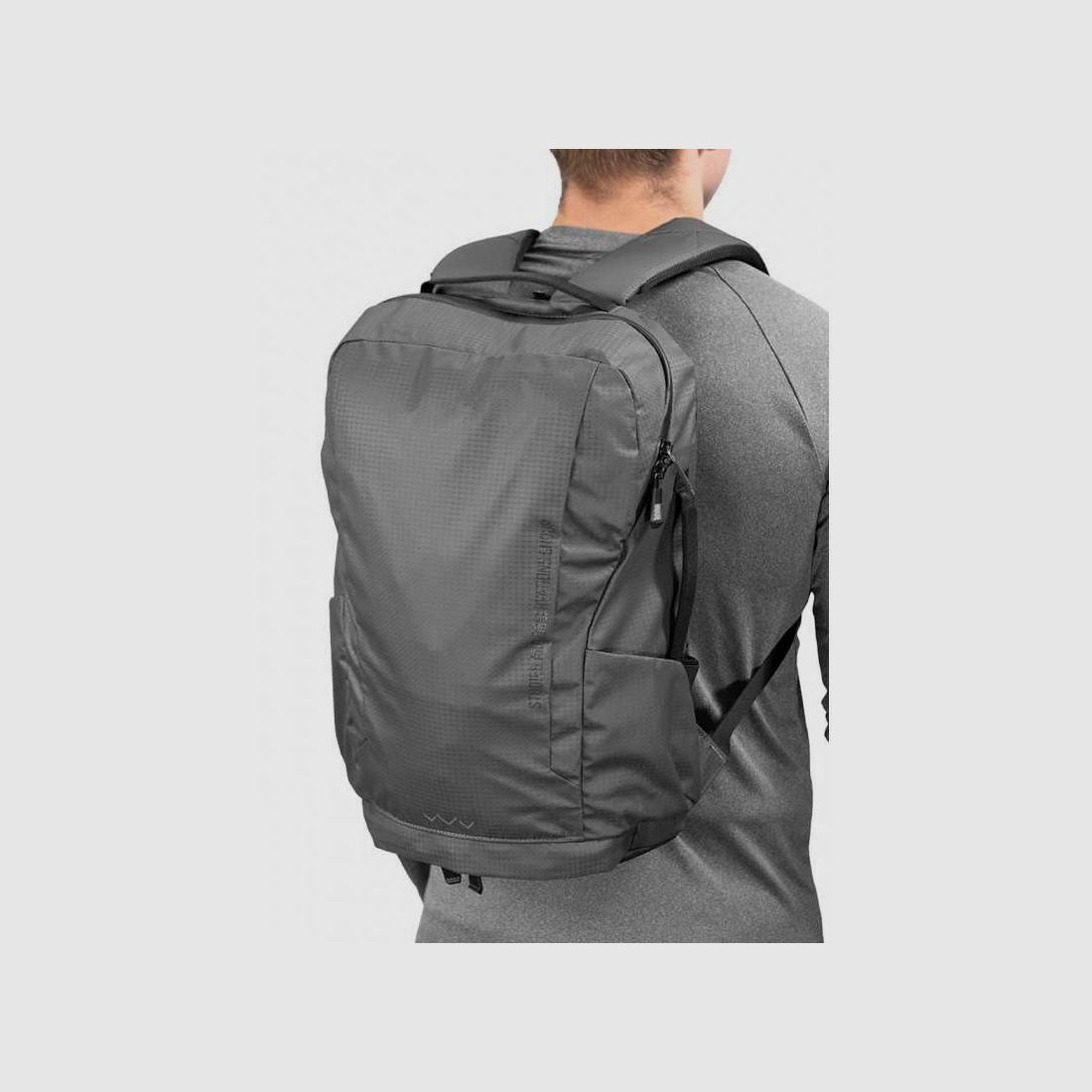 SOG Rucksack Surrept 16 CS, Charcoal
