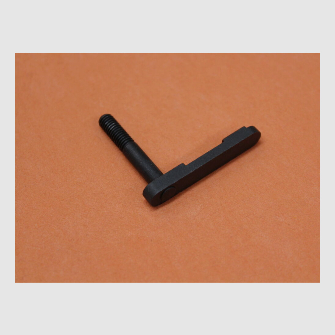 DPMS AR-15: Magazine Release Matte DPMS Magazine Release matte black