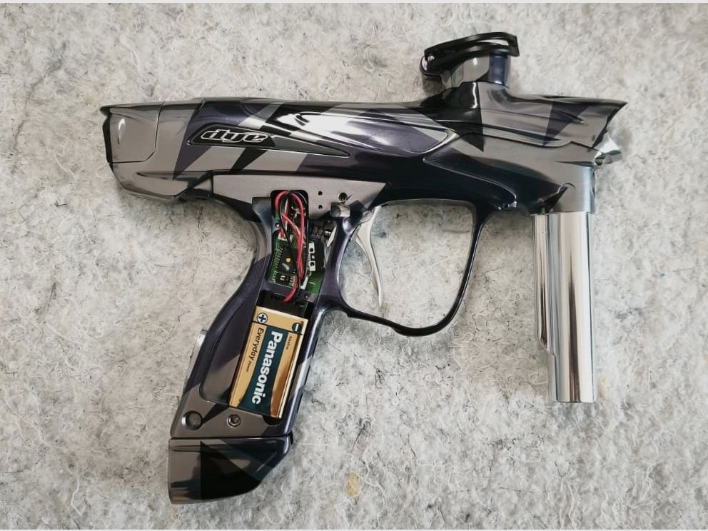 Dye DM15 Paintball Marker in the rare PGA Barracks Edition