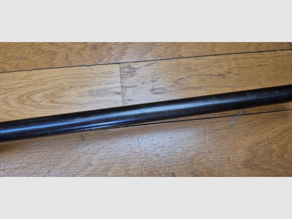 Schöne Steyr Mannlicher Schönauer Büchse — Modell « GK » — Kal. 7×64 — Waffe geprüft 1964 — Deutscher Abzug — Schöne Hölzer — Exzellente Mechanik — Schöner Lauf — Montagebasis aus Stahl — Sehr guter Allgemeinzustand — BE+/TBE, Bild 20 von 43