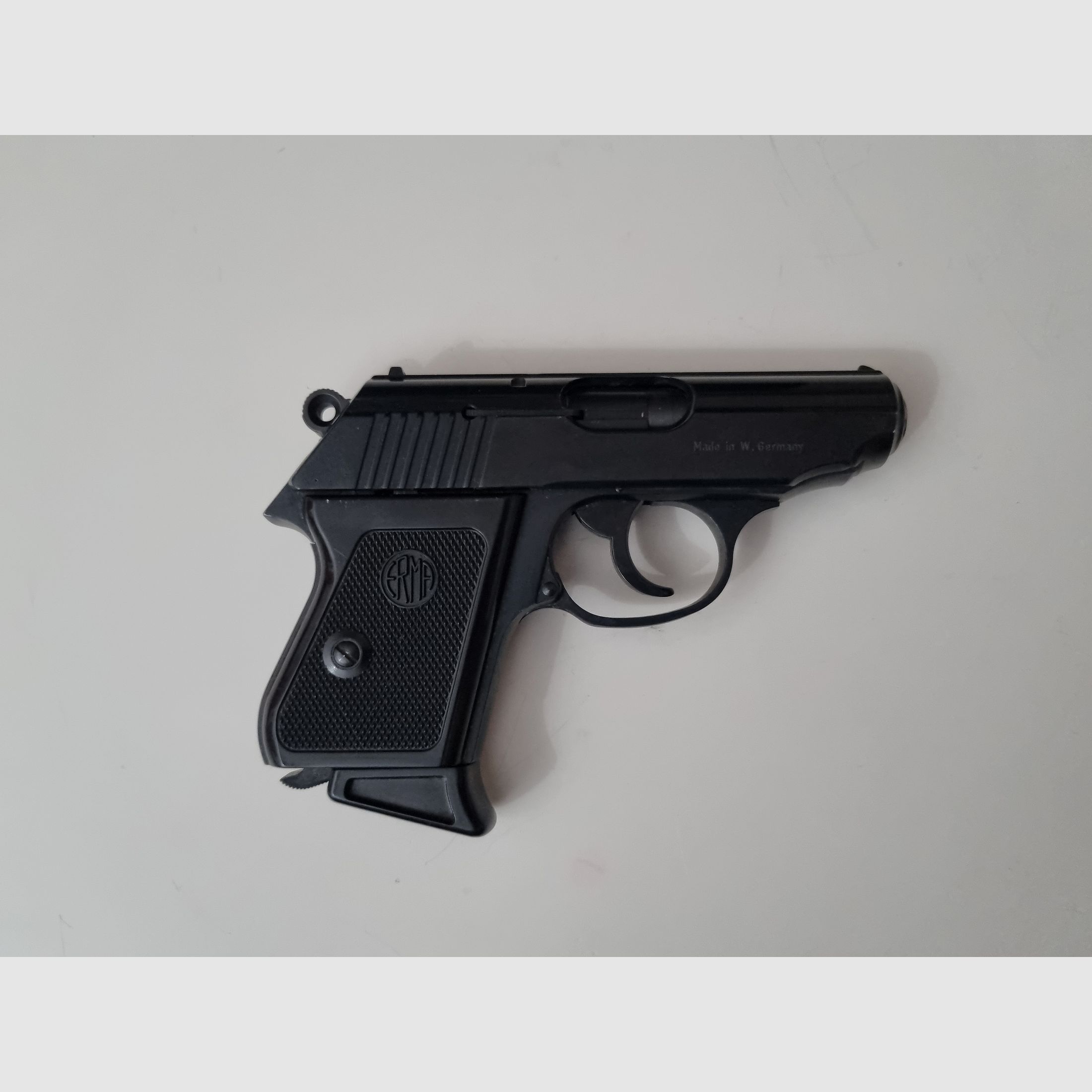 Schreckschusspistole Erma EGP 55