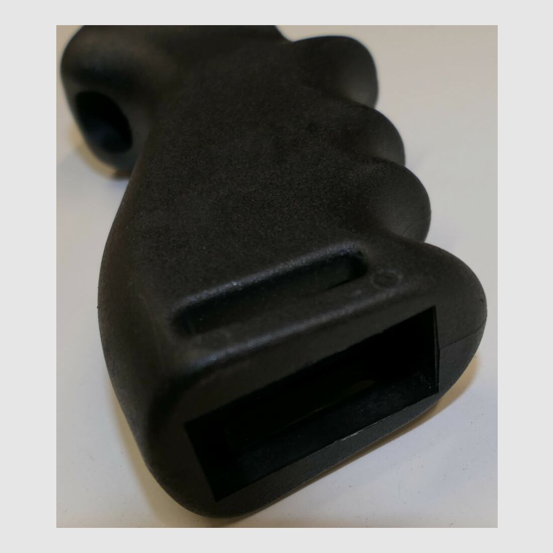 Mango de pistola desconocido para escopeta semiautomática