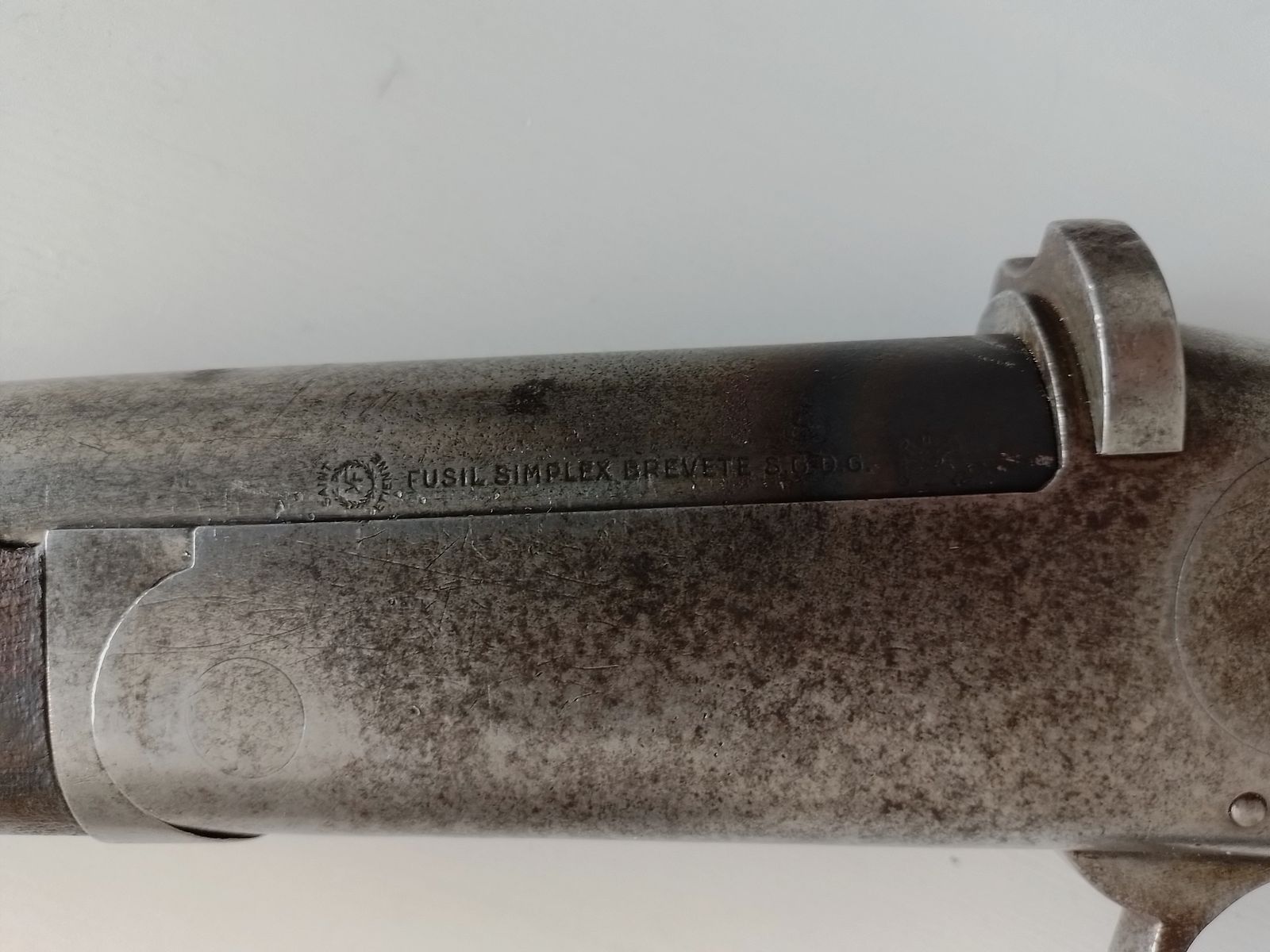 Schöne Kipplaufbüchse Dekowaffe
