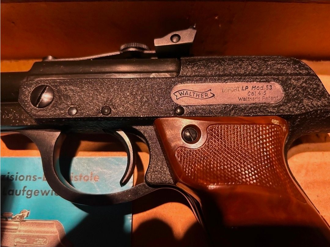 Pistolet à air Walther LP53 dans son emballage d'origine de 1958