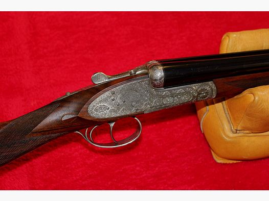 Elegante Seitenschlossflinte der Firma Grulla,  Mod. San Remo