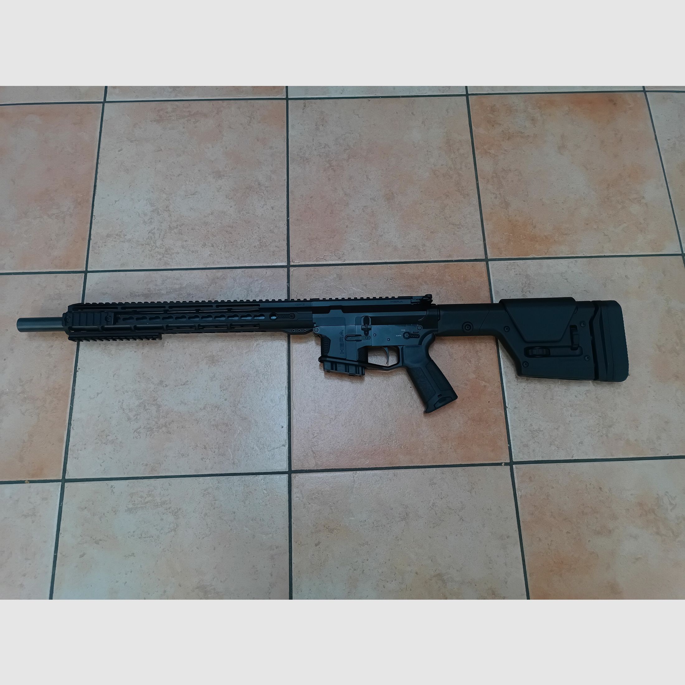 Hera Arms 15th halbautomatische Büchse