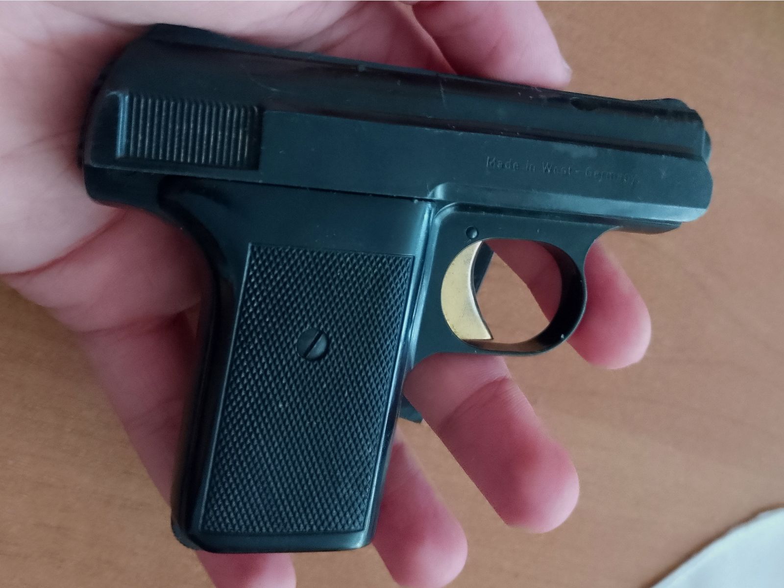 Stara pistolet gazowy Reck P10 w kalibrze 8 mm Knall/ PTB 38-69