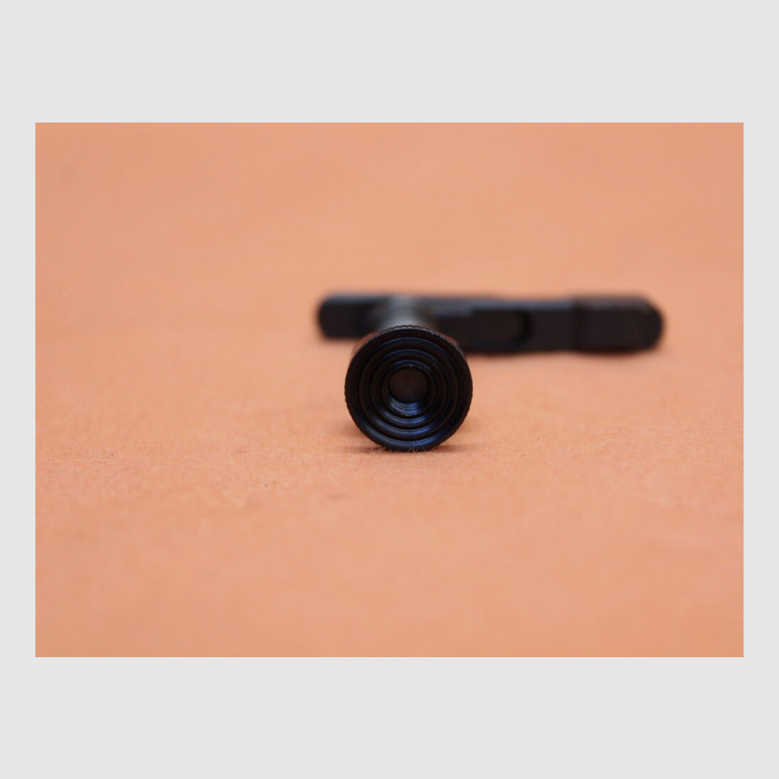 Schmeisser AR-15: Magazine Release/ Catch Ambidextrous Schmeisser - beidseitig bedienbarer Magazinhalter