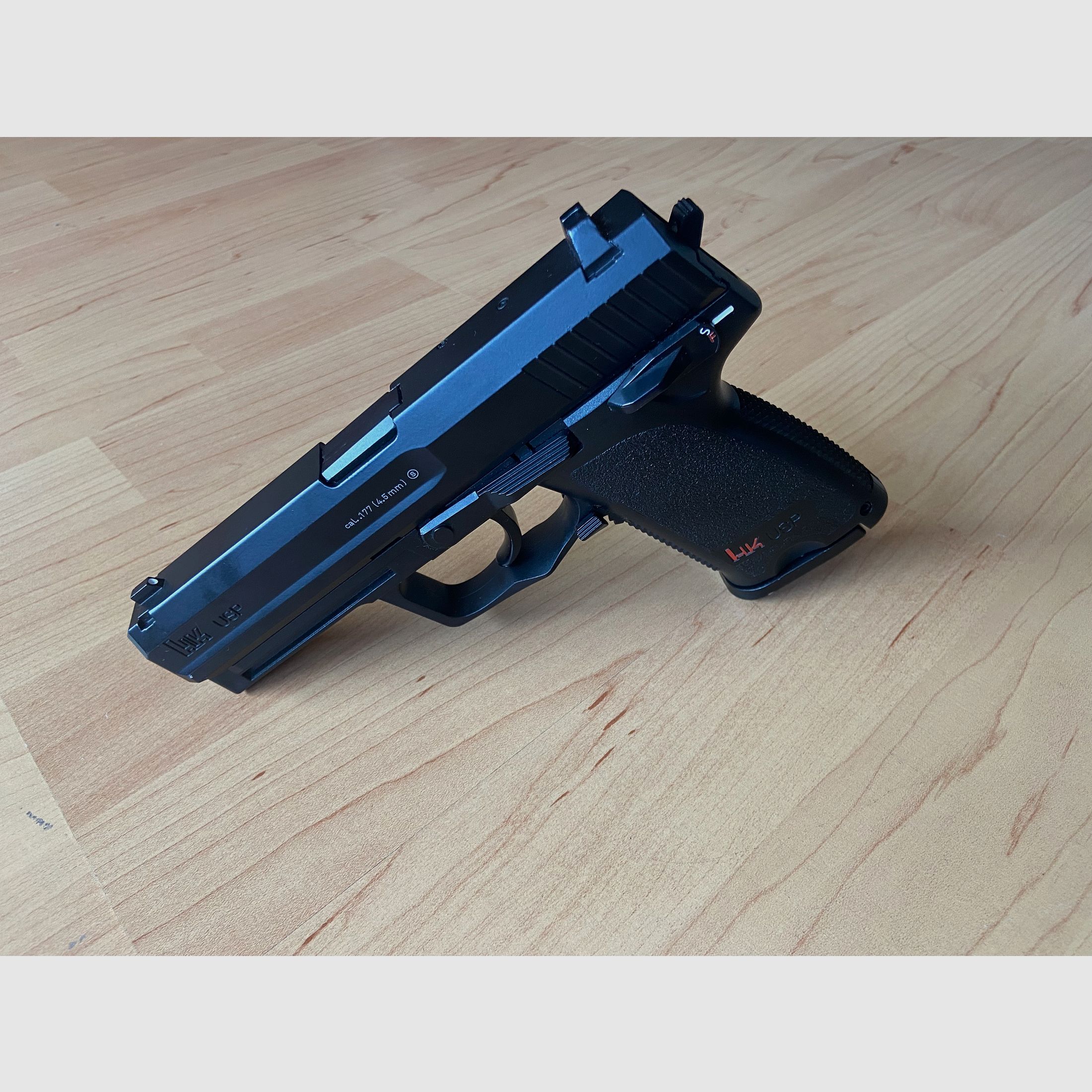 HK USP CO2 Pistole NBB + MP5 K-PDW CO2 GBB 4,5 mm Gebraucht