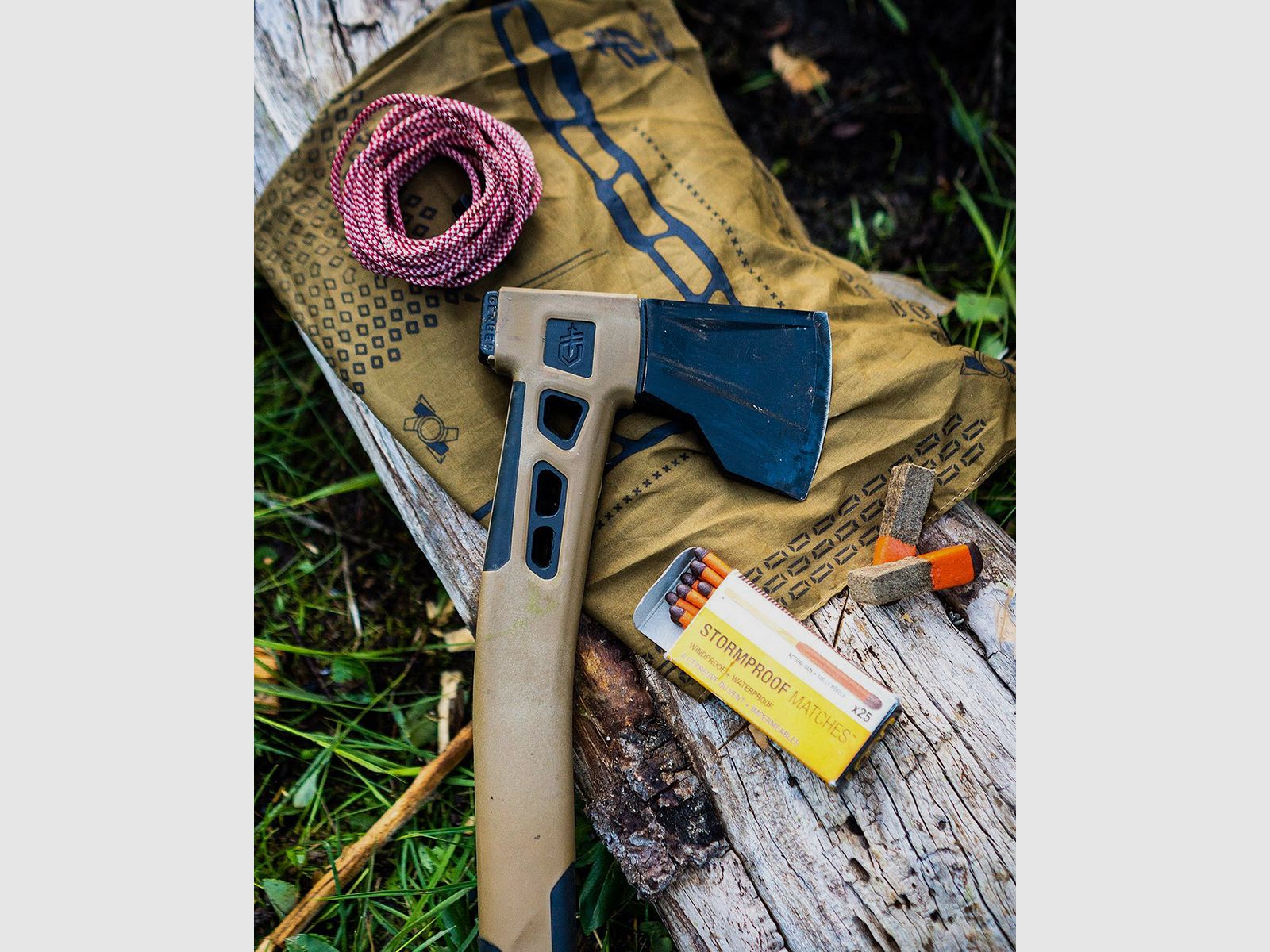 Bushcraft Axt Coyote  | 93540