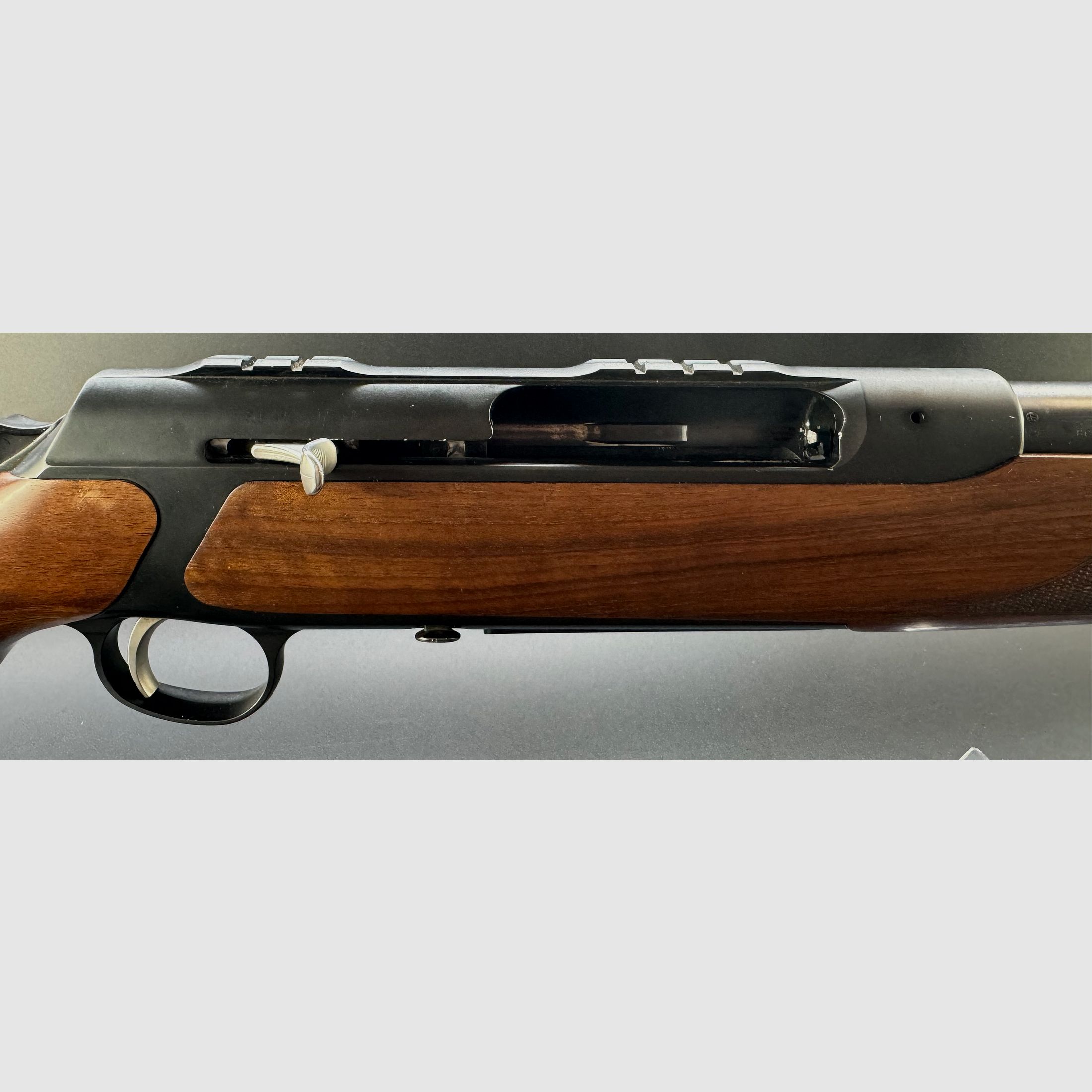 Sauer 303 - Halbautomat; Kal.: .30-06Spring + variable Gasabnahme + Sauer Montage für Zeiss Schiene