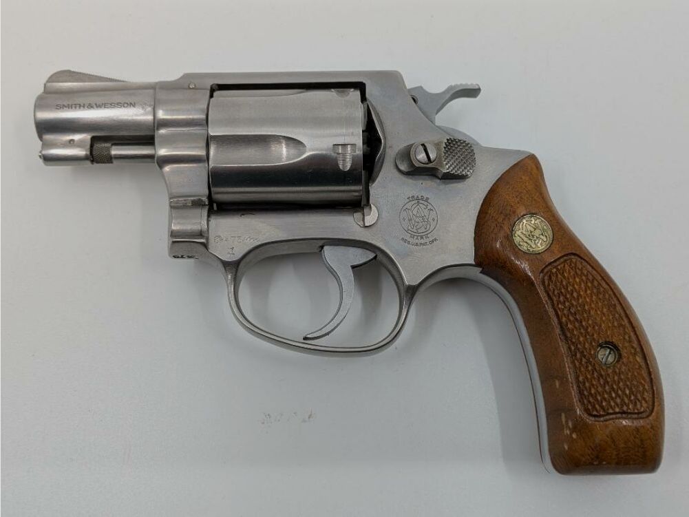 S&W 60