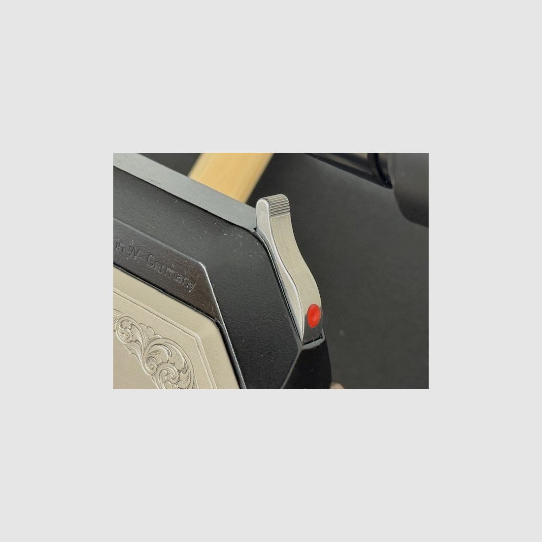 Blaser SR 830 Repetierbüchse Kaliber .300WinMag incl Swarowski und Transportkoffer 