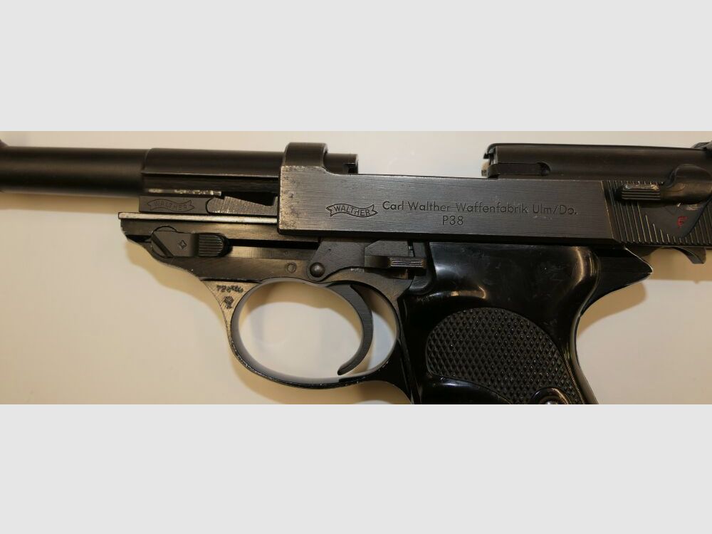 Walther Arms Factory Ulm Danube Pistol Walther P38 in caliber 9mm Para incl. accessories