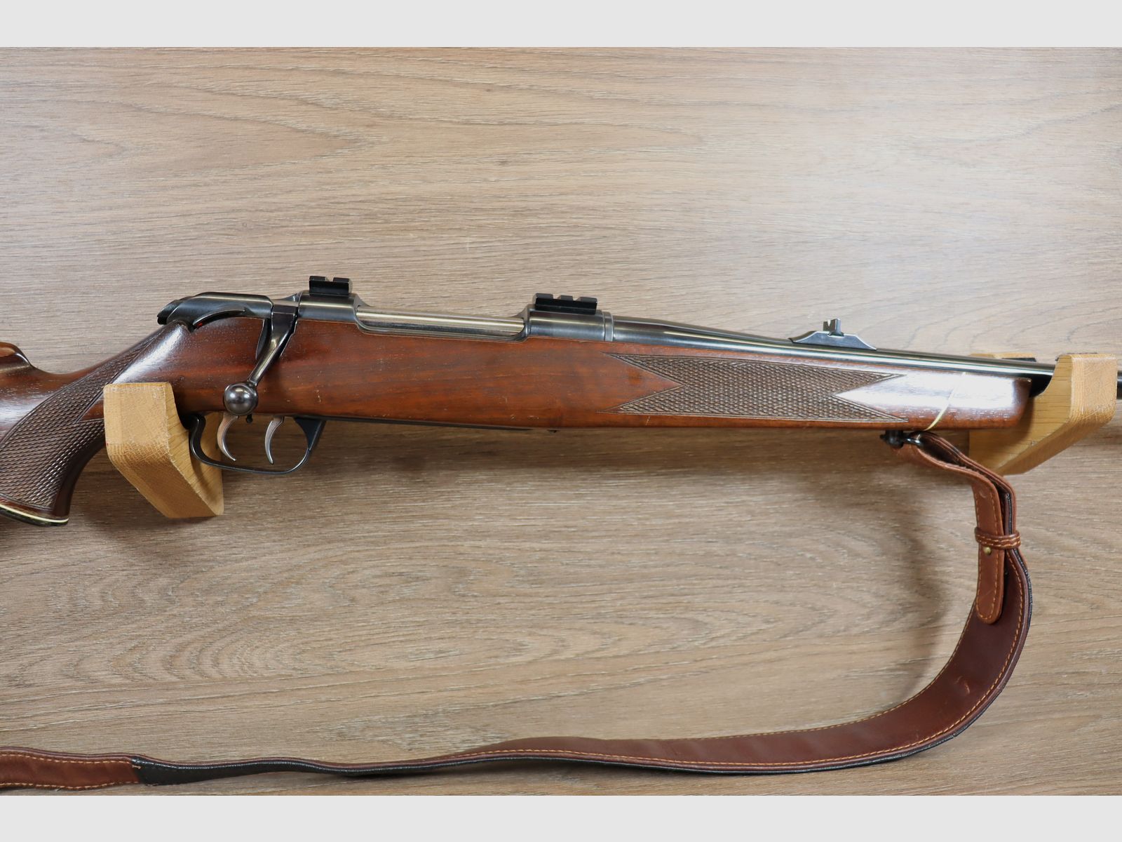 Classic avec point rouge Aimpoint Hunter, image 3 sur 6