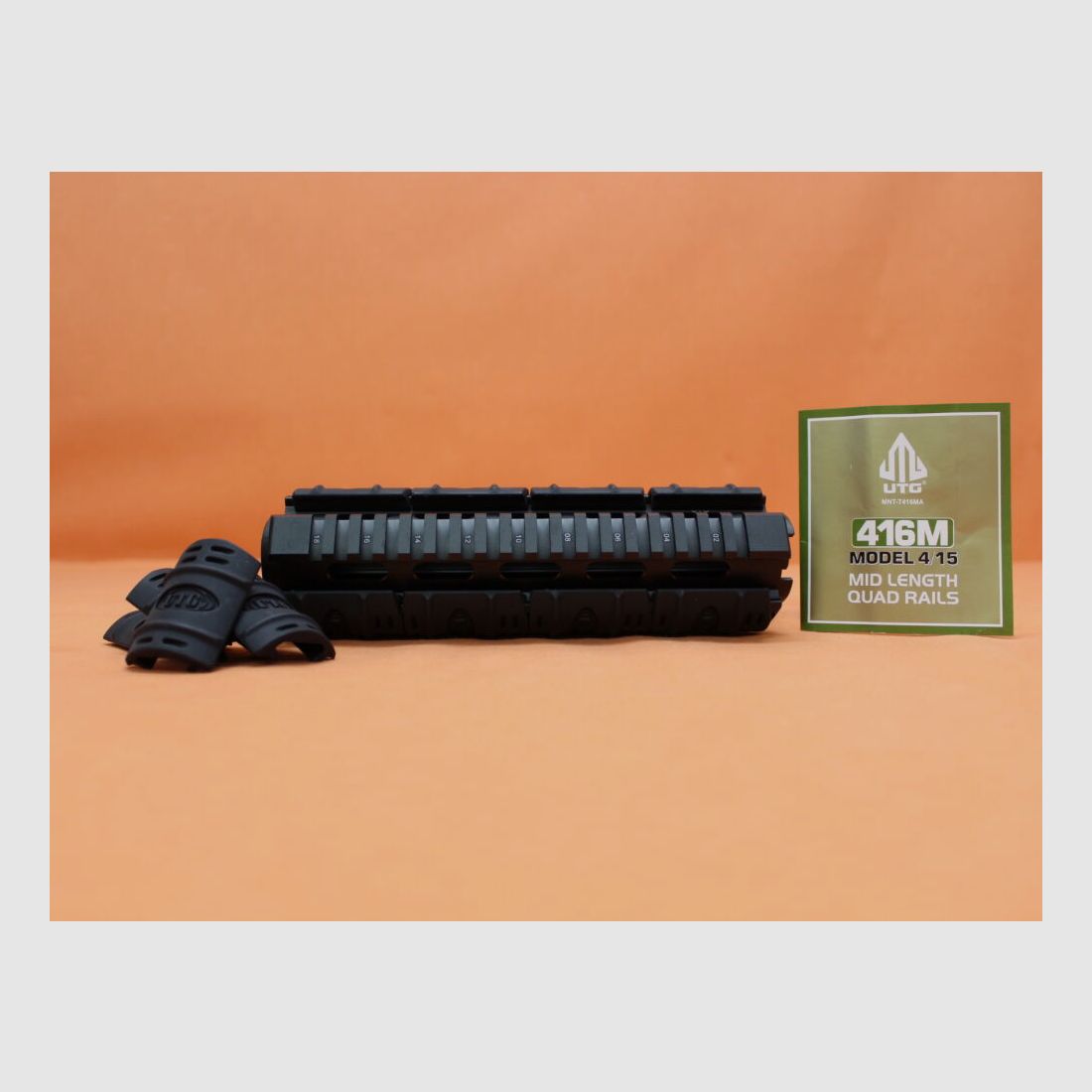 UTG - Leapers AR-15: Handguard/ 4-Rail-System UTG (MNT-T416MA) Drop In Mid Length (M5) Alu Handschutz incl. Covers