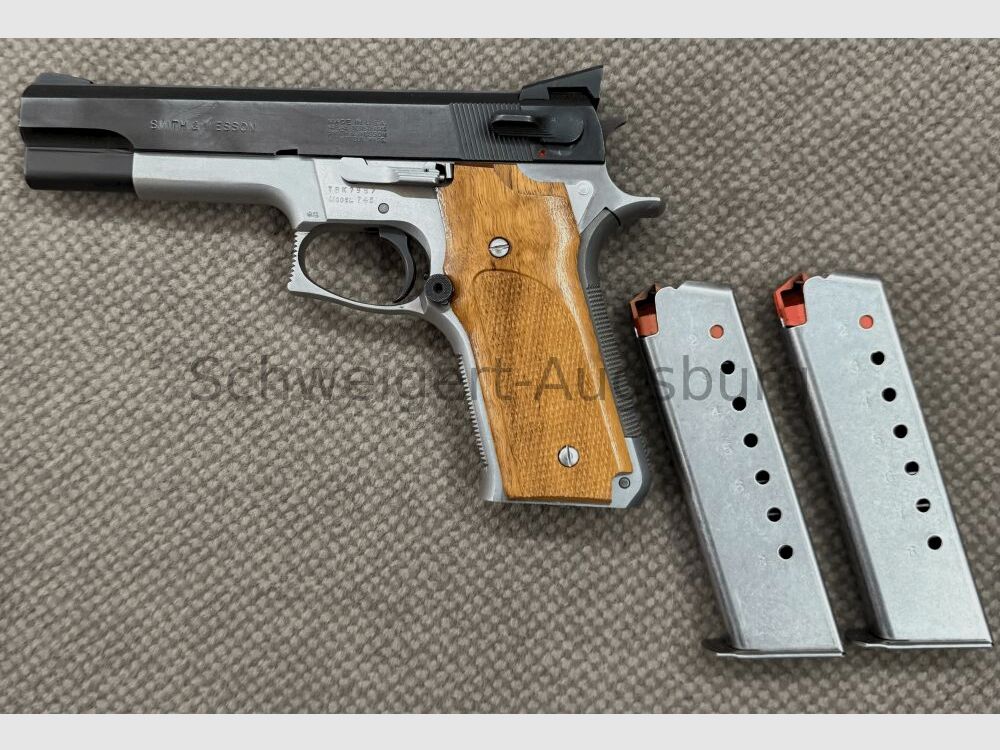 Smith & Wesson 745 Stainless / Black .45Auto