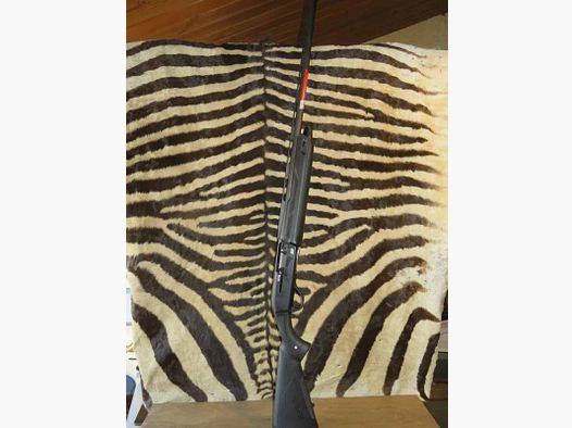Fusil semi-automatique WINCHESTER SX4 Composite cal.12/89 avec 3 chokes 1/4 1/2 3/4
