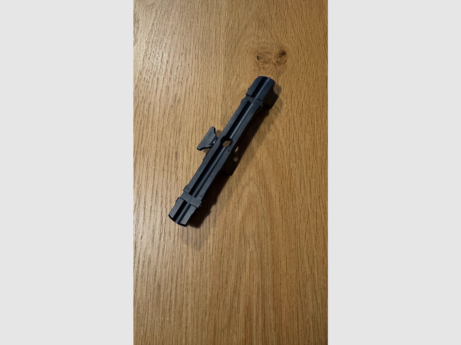 Podstawowa szyna Dentler Blaser R8