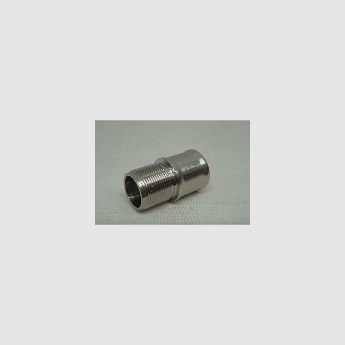 Adapter gwintowy Hausken 17x1 -