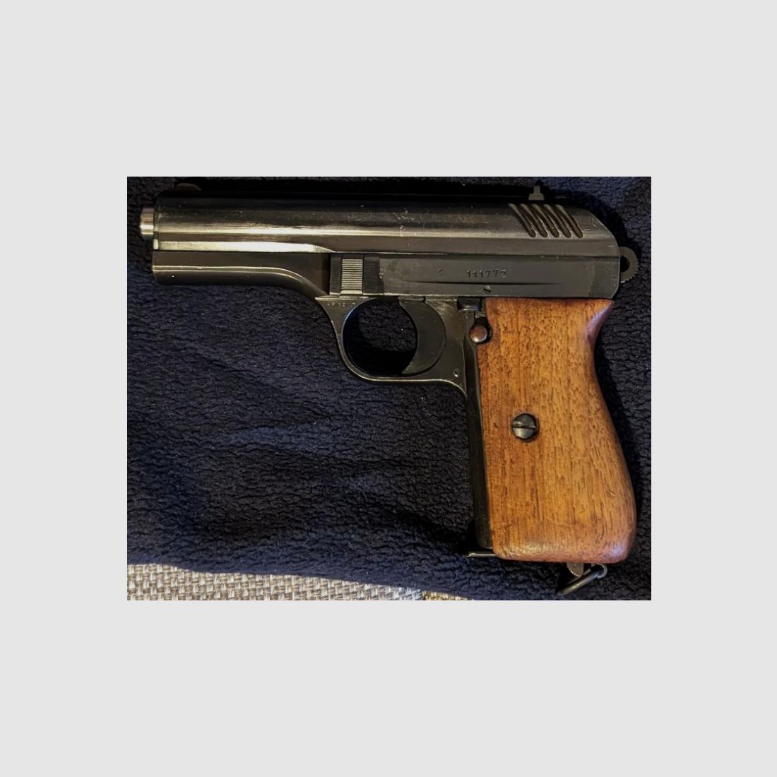 Pistole Brünner CZ24 / vz.24 Kaliber 9mm kurz