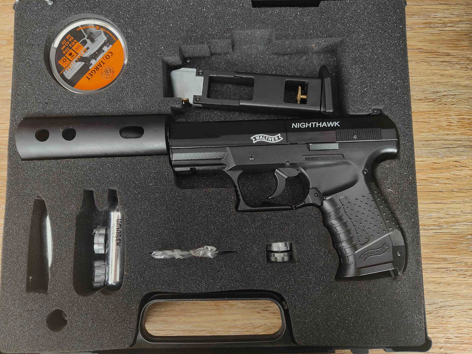 Pistolet à plomb Co2 Walther Nighthawk
