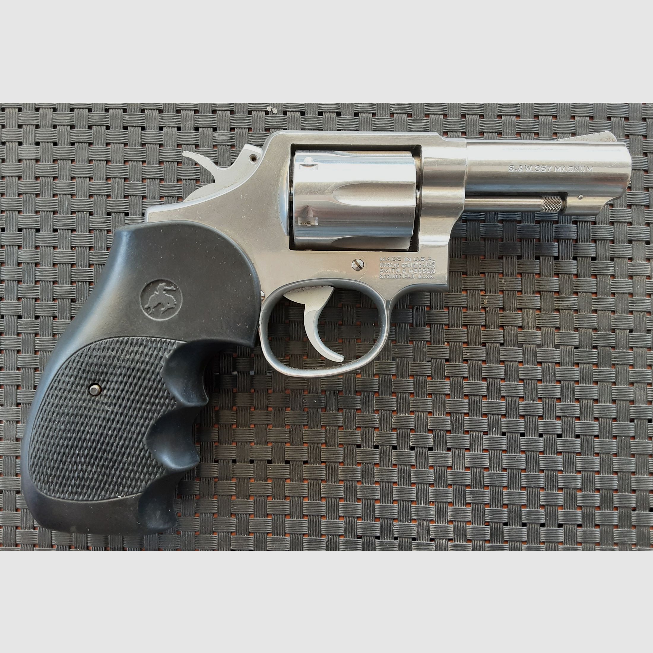 Revolver Smith & Wesson , 357 Mag. mit Holster TOP !
