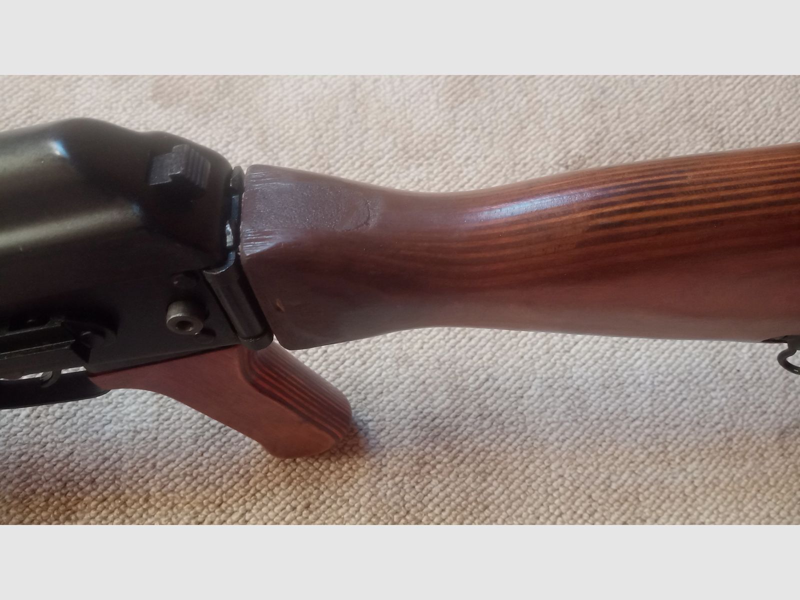 Russischer AK Holzschaft mit Adapter für Yunker Co2 Gewehr im AK74 Festschaft Look