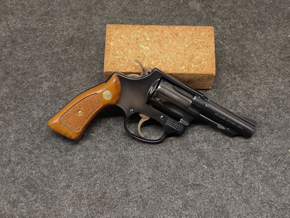 Smith & Wesson Mod. 36