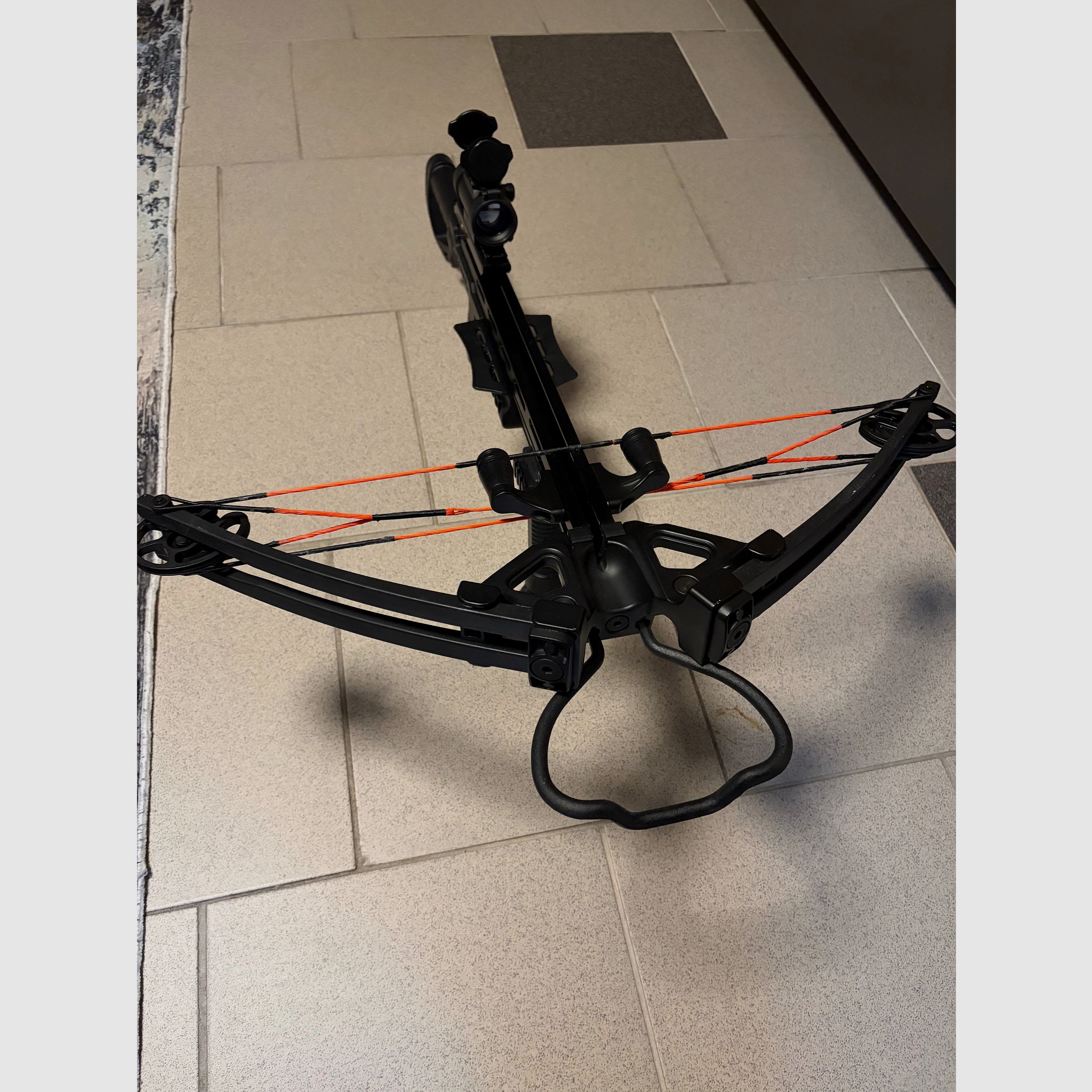 X-BOW Wasp - 185 lbs / 370 fps - Compoundboog Set