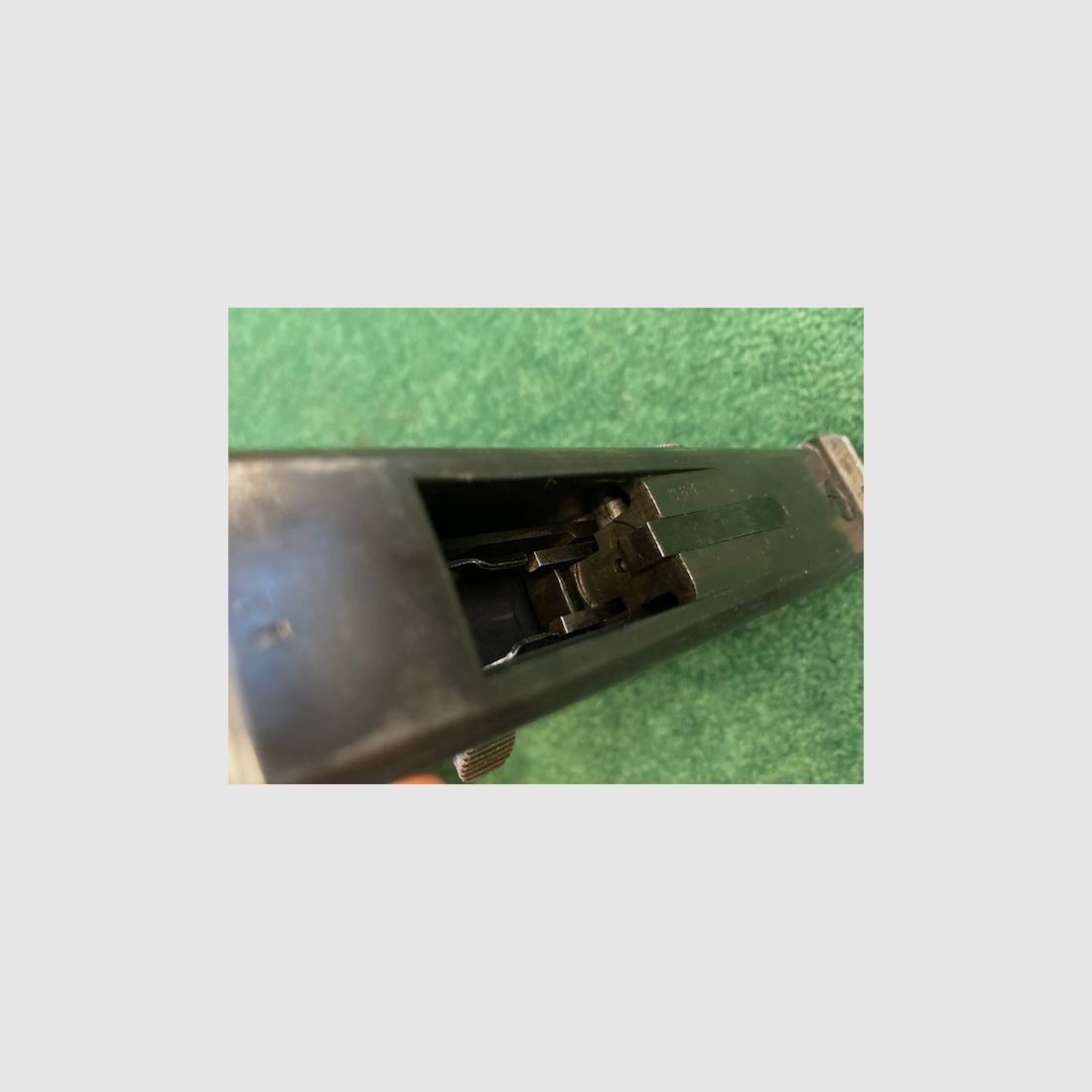 WEBLEY & SCOTT MKI CAL.455W, linkerkant niet compleet., afbeelding 6 van 7