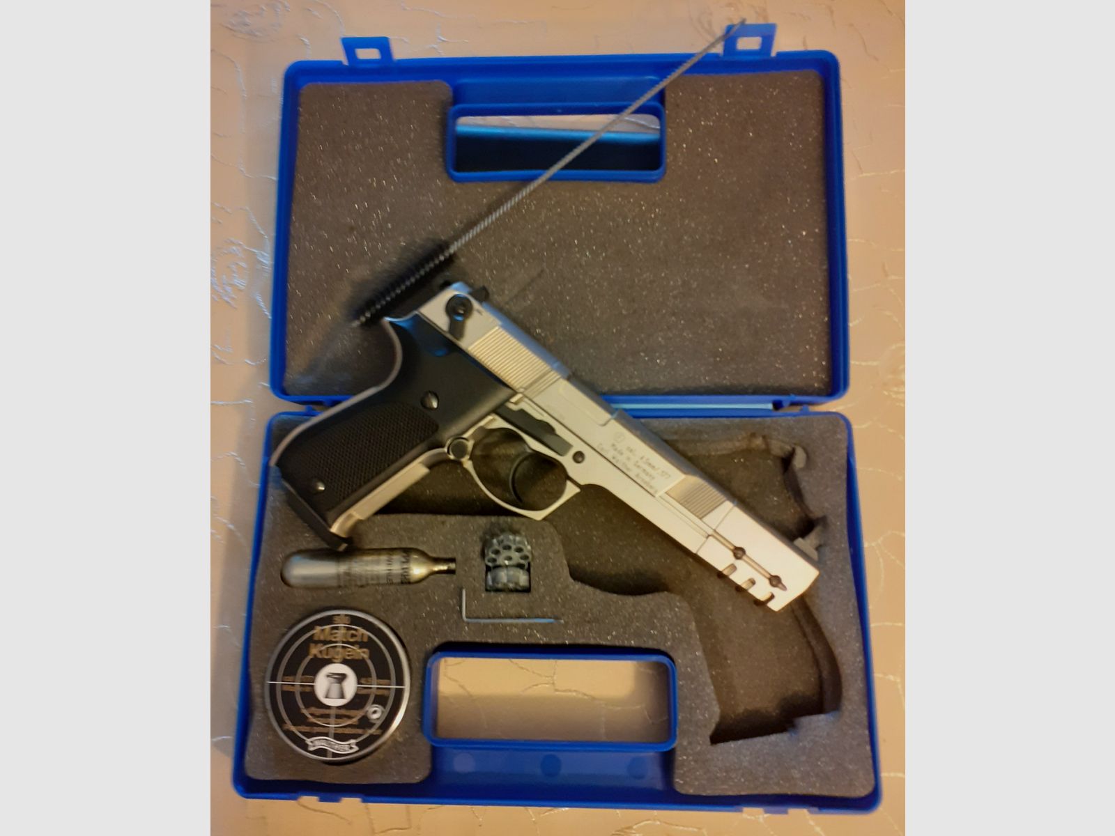 Pistolet CO2 Walther CP88 Competition, niklowany