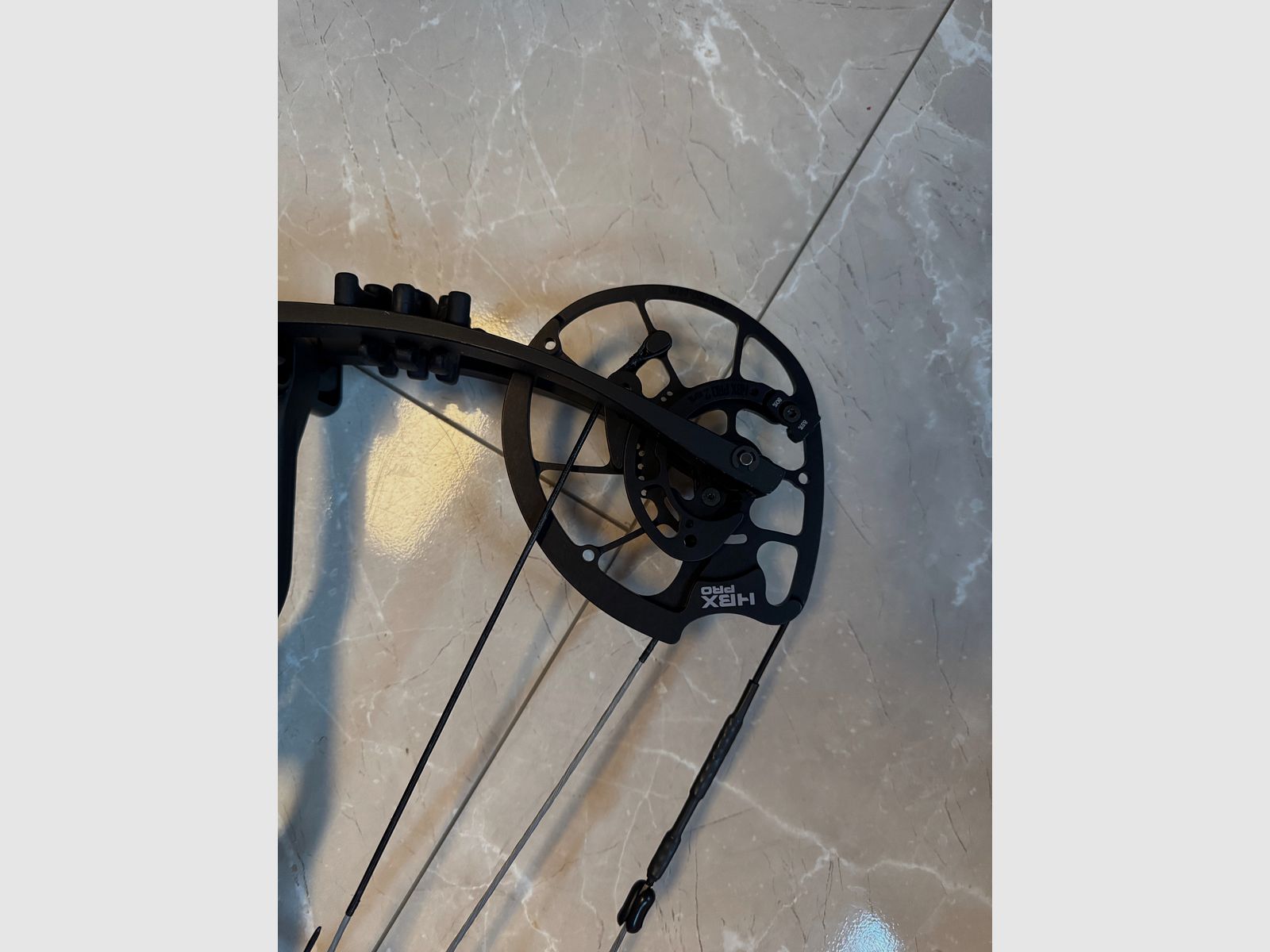 Hoyt Carbon RX-7 Ultra mit Garmin Xero A1i Pro – Top Zustand