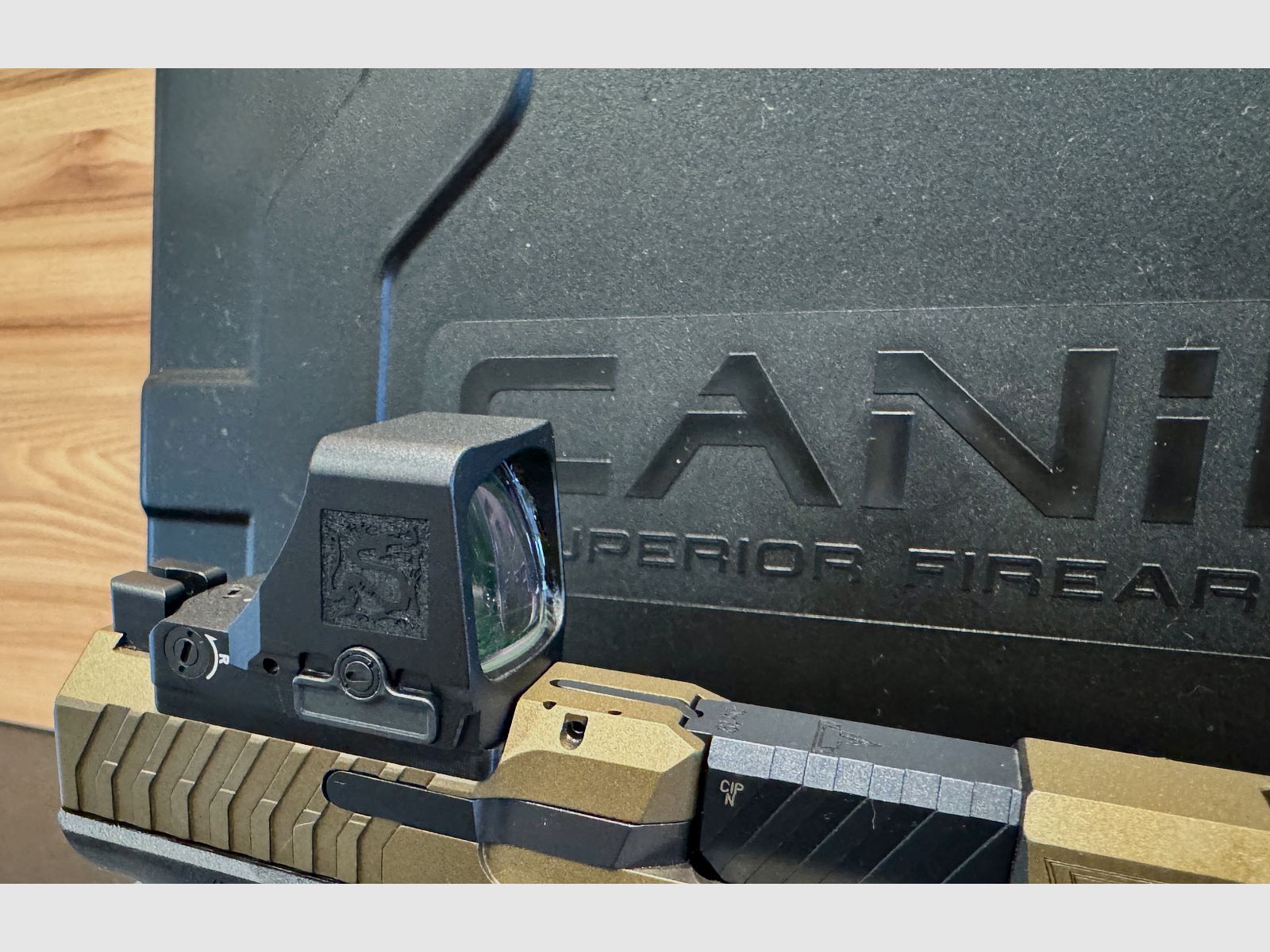 Canik TP9  TTI Combat Taran Tactical 9x19mm