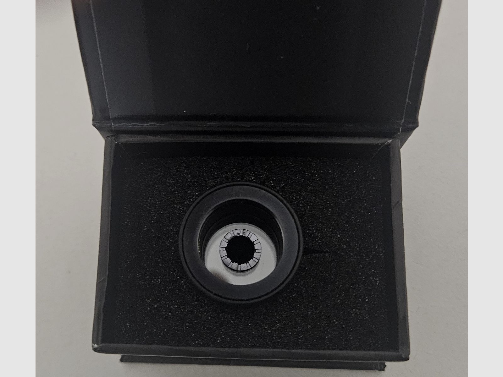 Iris Ringkorn freistehend. Verst. 4,0 - 6,0 mit M22 Gewinde.