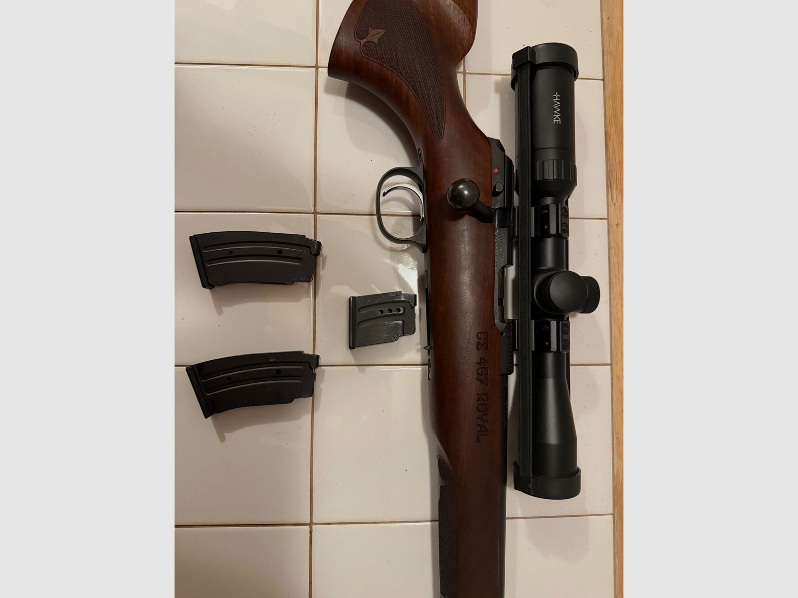 CZ 457 Royal .22 lfb - con Hawke 2-7x32 e caricatori extra