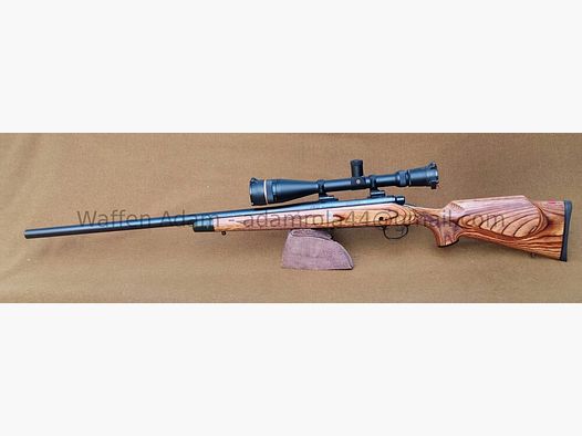Remington M .700 Bull Barrel / Leupold Golden Ring