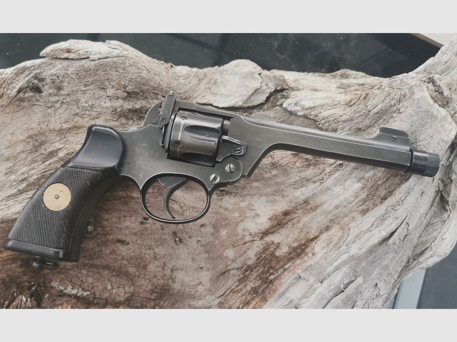 Enfield No.2 MK I WKII oryginalny przerobiony na 9mm R Knall wolny od 18 roku życia