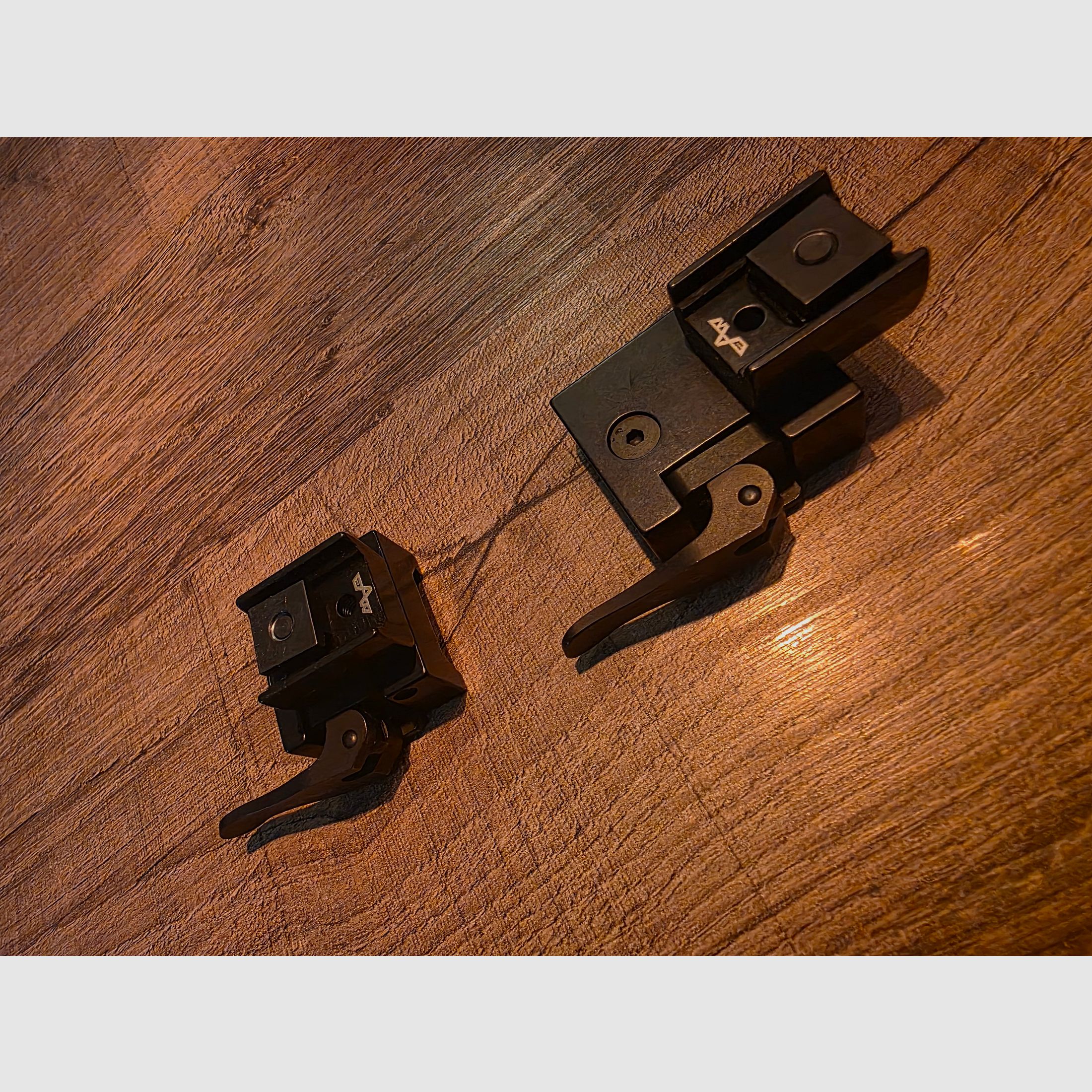 EAW Picatinny mount on SR rail