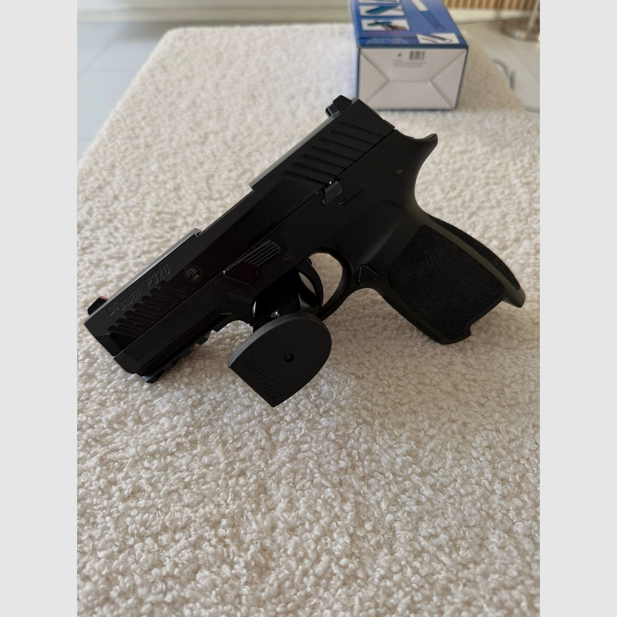 Pistola de alarma Sig Sauer P320 calibre 9mm P.A.K