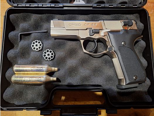 Walther CP88 Nickel (4,5 mm Diabolo) – condizioni top nella valigetta originale + accessori