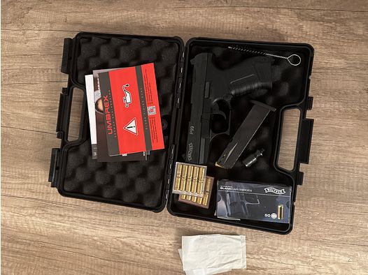 Walther P99 blank firing gun